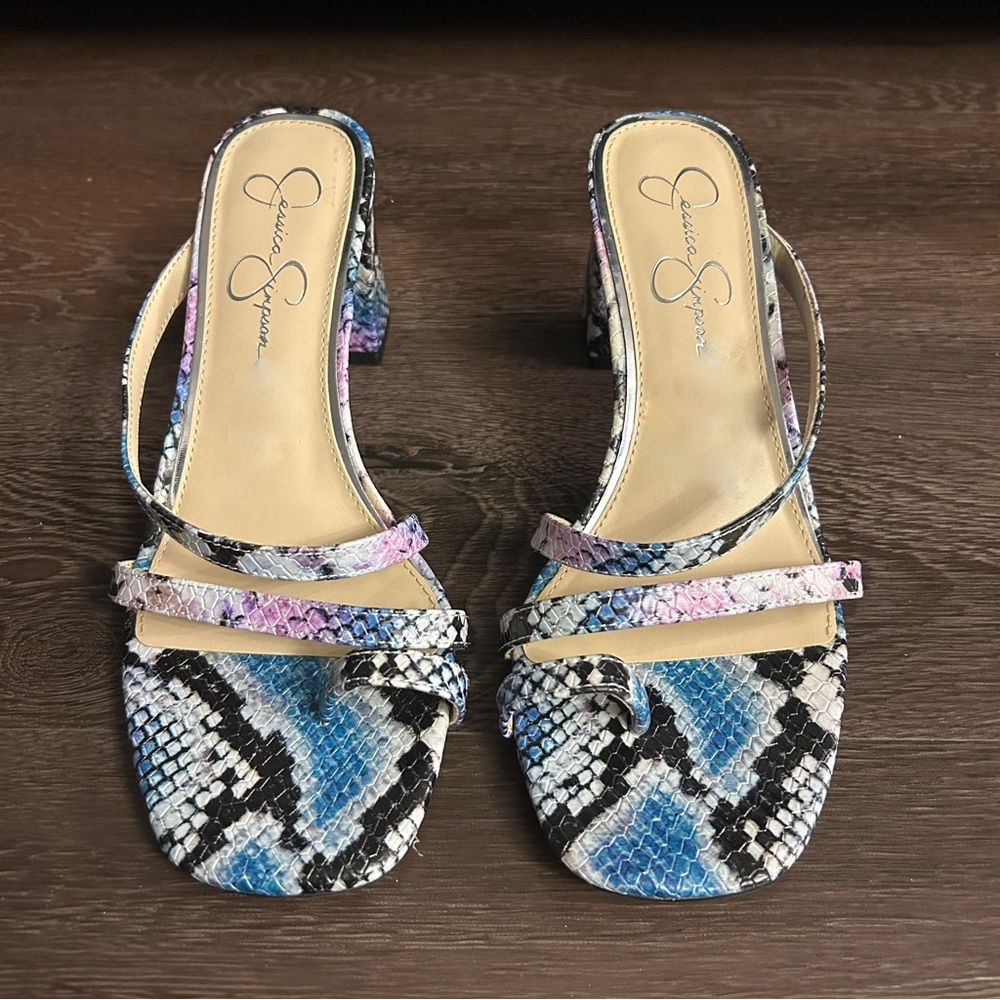 Jessica Simpson Colorfull snake print heels